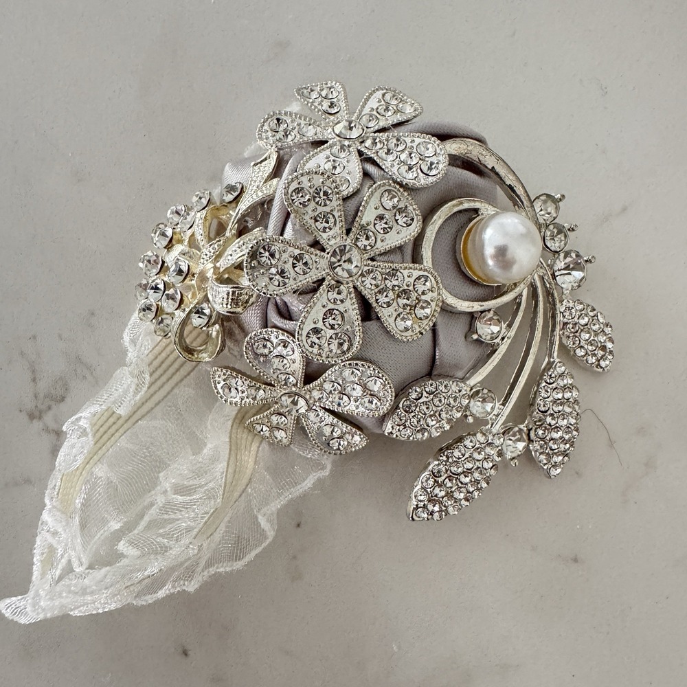 Vintage Rhinestone Statement Bracelet Silver Tone Crystal Bridal Corsage Cuff